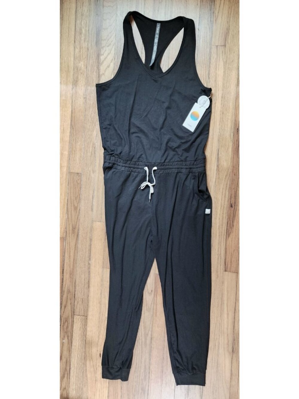 VUORI Lux Jumpsuit XL Black V-neck Drawstring Jogger NEW Racerback $94 Romper